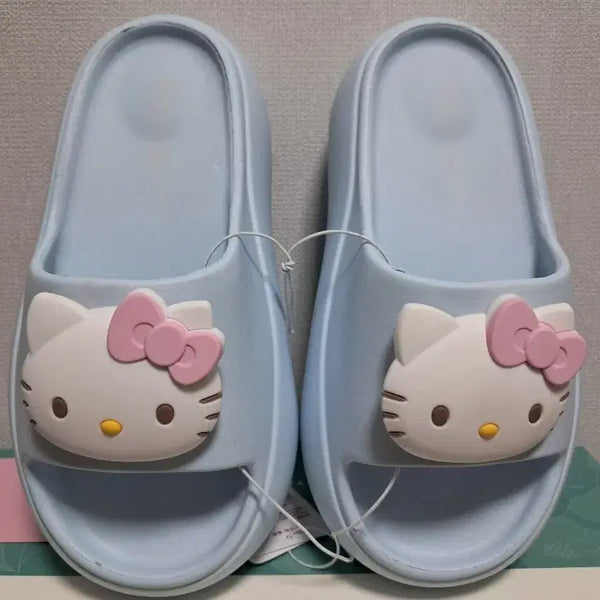 [BUNJANG] Hello Kitty Blue Slippers Size 230 / 헬로키티 슬리퍼 하늘색