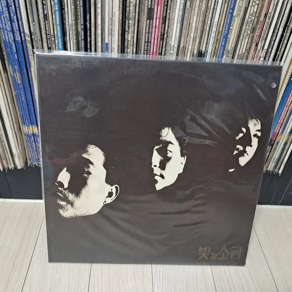 [BUNJANG] Bitgwa Sogeum 1st Album (1990) Vinyl LP / LP..빛과소금1집 초반(1990년)