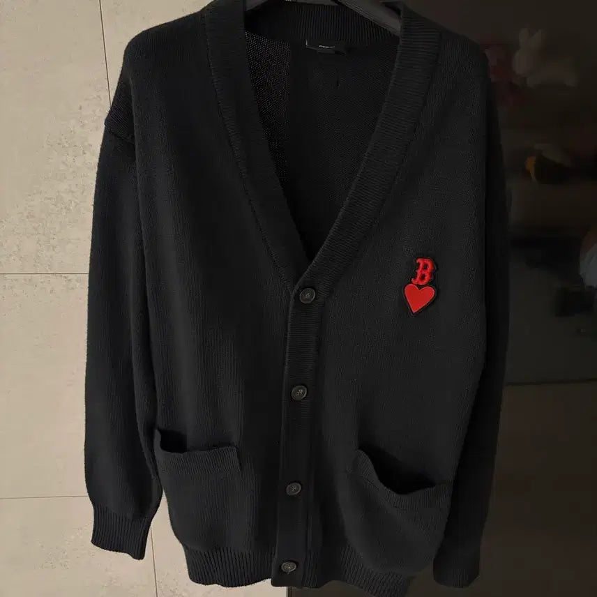 [BUNJANG] MLB Heart Logo Cardigan (M) / MLB 하트로고 가디건 새상품 M사이즈