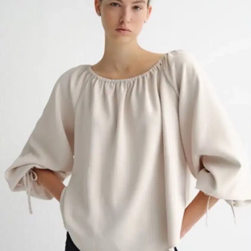 [BUNJANG] SIEH DEAR Off-Shoulder Blouse (Pink) / 시에 디어 오프숄더 블라우스(핑크)