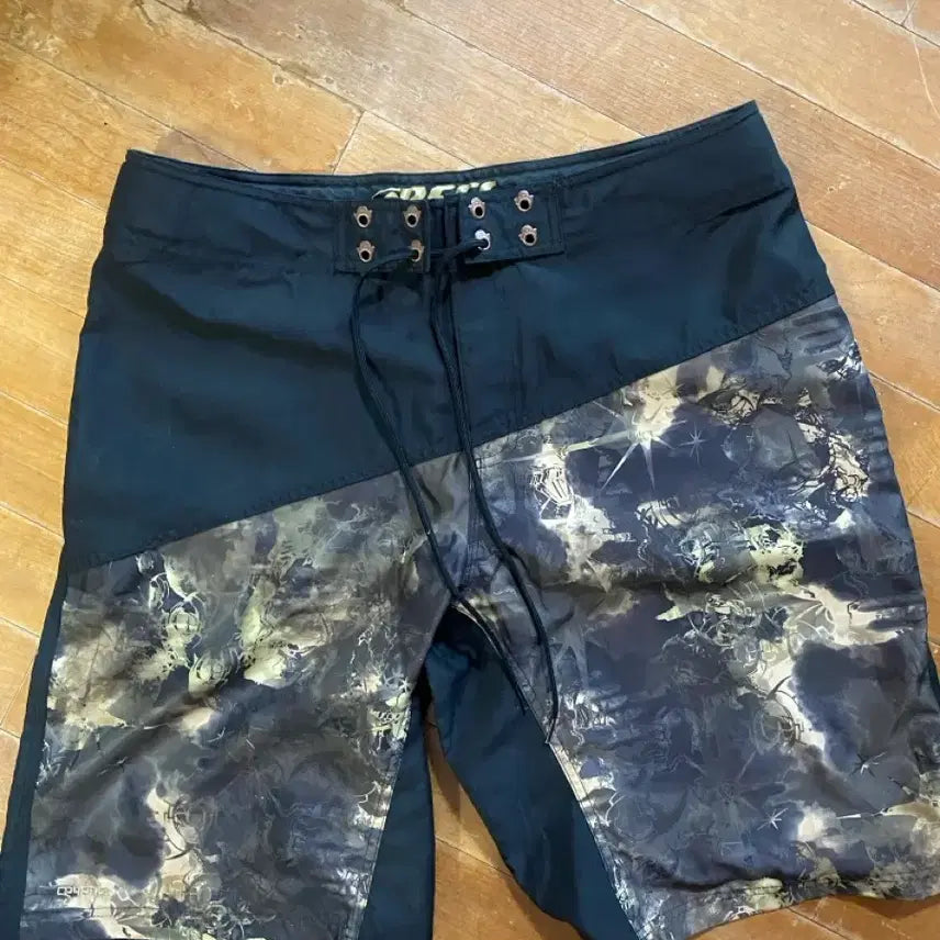 [BUNJANG] REEF Men's Swim Trunks Size L/G (32-34) / REEF 남성 L/G 수영복 (32~34)