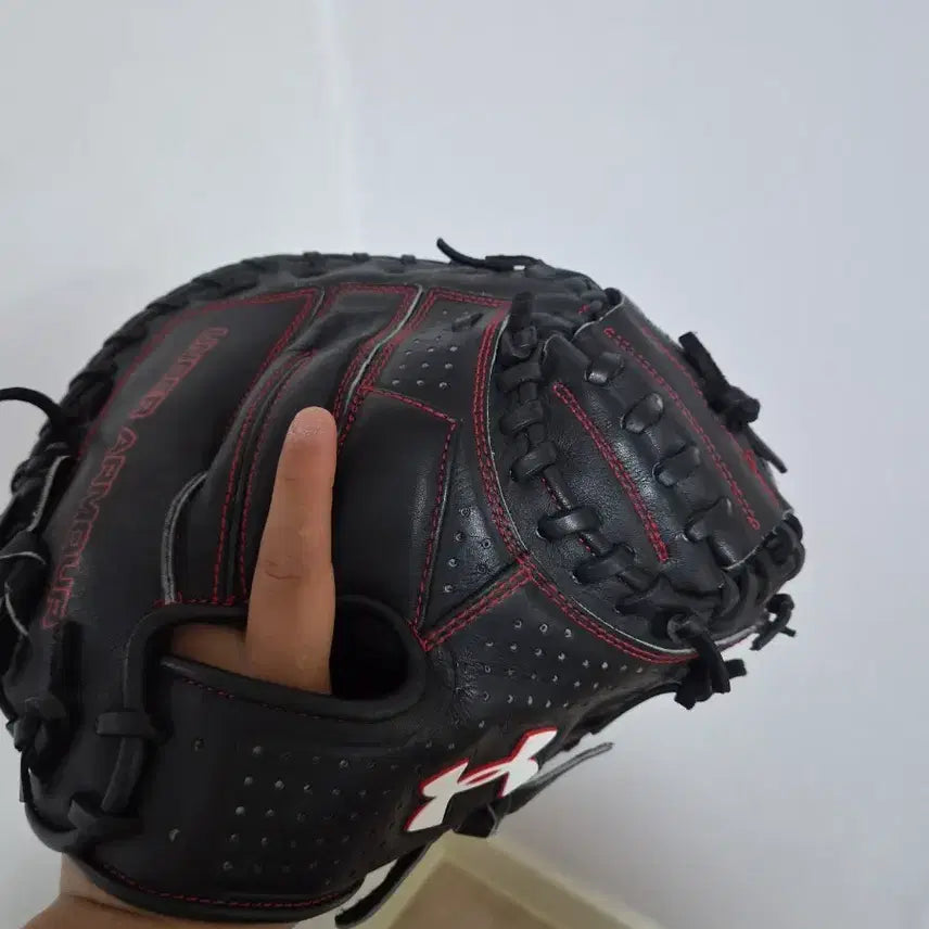 [BUNJANG] Under Armour 1st Grade Catcher's Mitt / 언더아머 포수미트 1등급