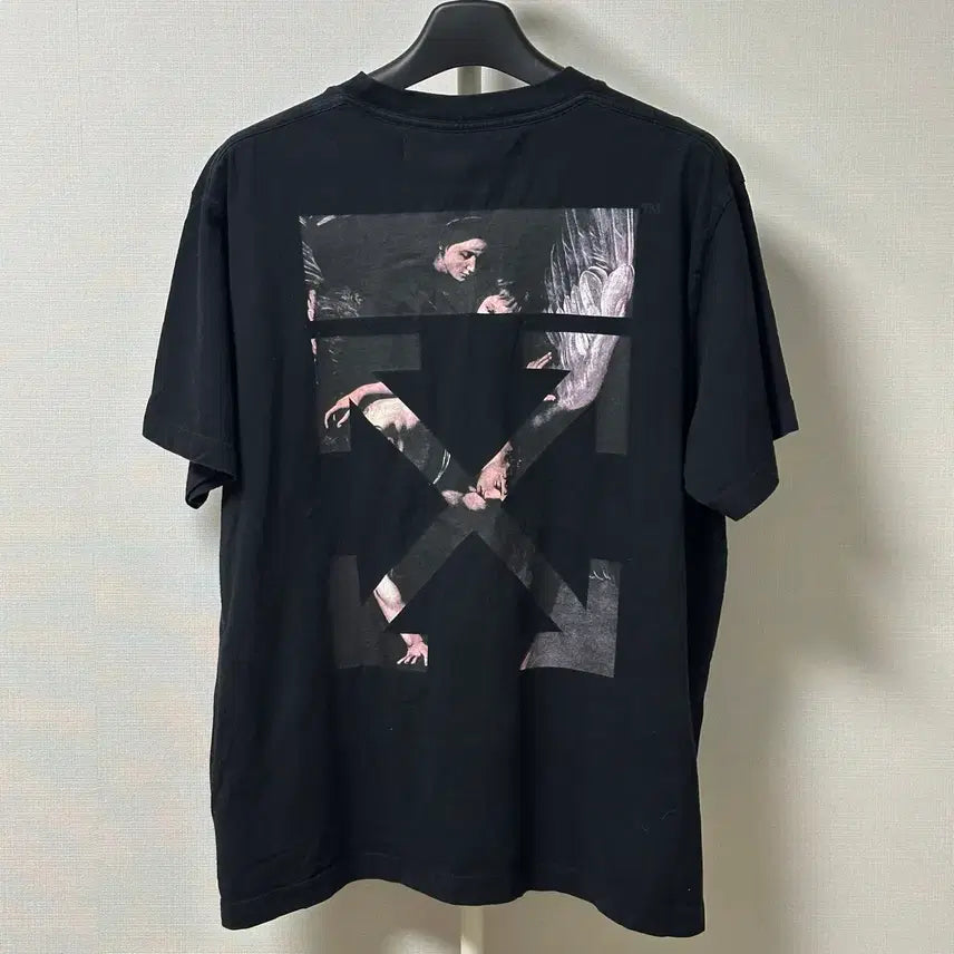 [BUNJANG] Off-White Caravaggio Arrow Oversized T-Shirt Black / [오버핏 S] 오프화이트 카라바조 애로우 반팔 티셔츠 블랙