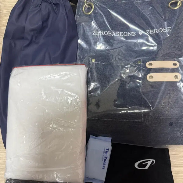 [BUNJANG] ZEROBASEONE ZB1 Jang Hao Apron Kit / 제로베이스원 제베원 ZB1 장미 재배원 이벤트 앞치마 KIT 키트 양도