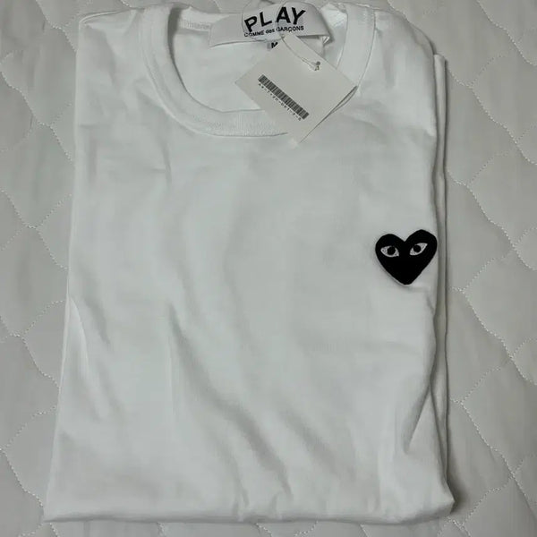 [BUNJANG] Comme des Garçons PLAY Black Heart Long Sleeve T-Shirt White M / 플레이 꼼데가르송 블랙 하트 롱슬리브 티셔츠 화이트 (새상품, M)