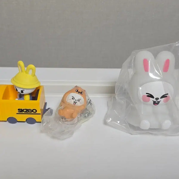 [BUNJANG] Stray Kids SKZoo Rabbit Gacha Set / 스키즈 스키주 가챠 리빗 세트
