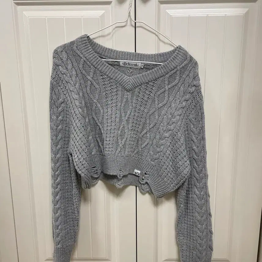[BUNJANG] Wonderplace Delicense Gray Twist Crop Knit / 원더플레이스 델리센트 그레이 꽈배기 크롭 니트