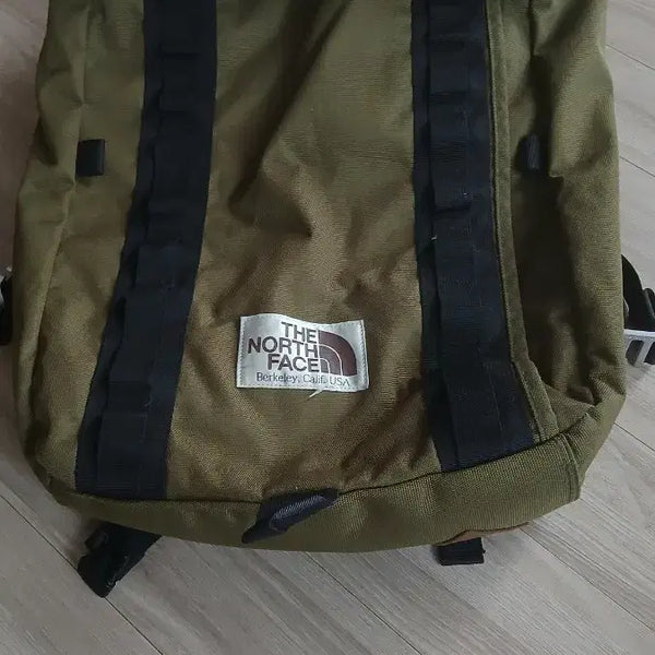 [BUNJANG] The North Face Old School Backpack - Khaki / 노스페이스 올드스쿨 백팩 카키 사용감일부얼룩 저렴 세탁필요