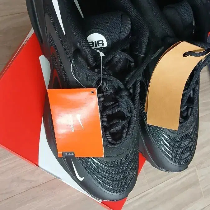 [BUNJANG] Nike Air Max Fire Black & White New Men's Shoes 295 / 나이키 에어맥스 파이어 블랙앤화이트 새상품 295 박스채