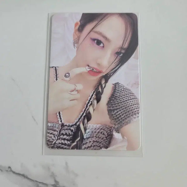 [BUNJANG] IVE Switch DigiPack Version Starship Square Yujin Photocard / 아이브 스위치 디지팩버전 스스퀘 유진