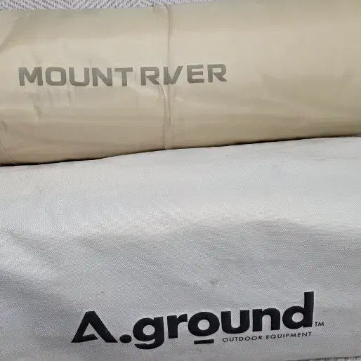 [BUNJANG] Mountriver Camping Chair with Cover (Unused Cover) / 캠핑 A.ground의자  마운트리버 커버(미사용) (가격최종네고완)