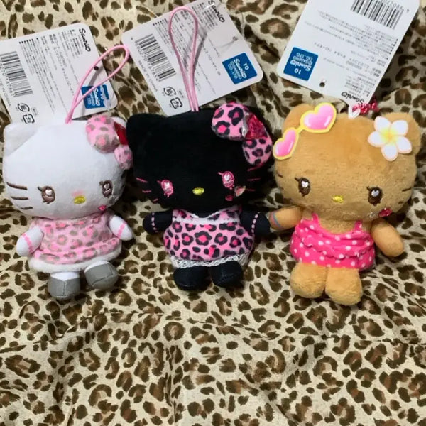 [BUNJANG] Sanrio Shibuya Gyaru Kitty Leopard Print School Look Keychain / 산리오 시부야 갸루키티 호피 레오파드키티 스쿨룩 키링