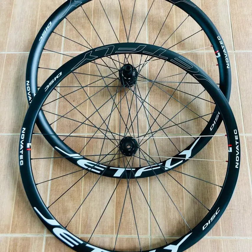 [BUNJANG] Novatec Jetfly Disc Road Bike Wheelset / (초A급) 노바텍 젯플라이 DISK. 디스크브레이크 방식 로드자전거용 휠셋.
