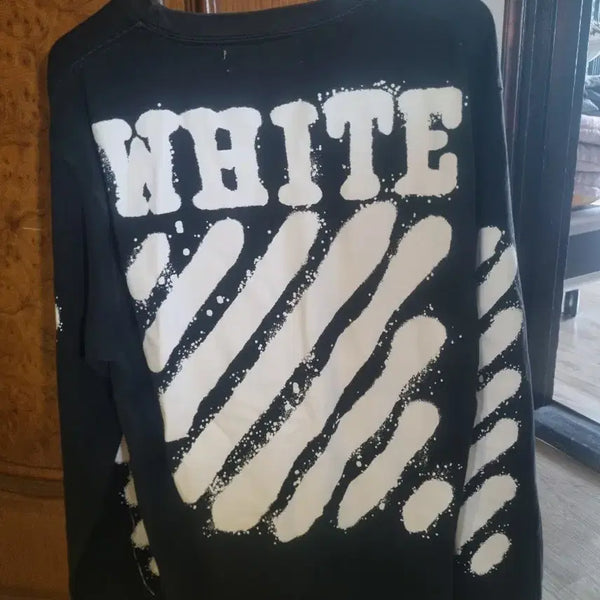 [BUNJANG] Off-White Sweatshirt L/XL / 최상급) 오프화이트 백로고다이아고날맨투맨. L/XL