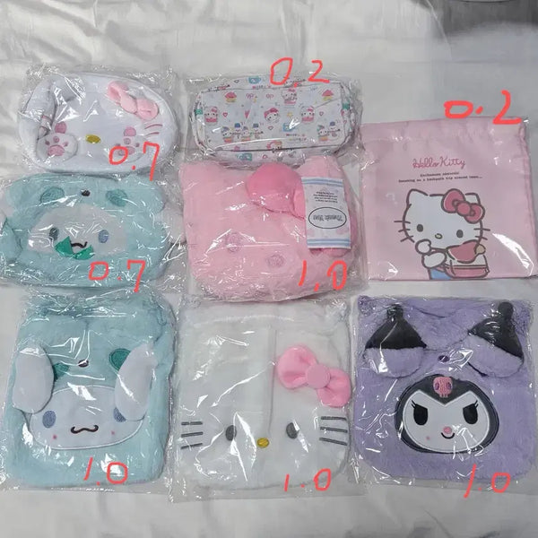 [BUNJANG] Sanrio Kitty Pouch Bundle Set / 반택포 비공식) 산리오 키티 파우치 일괄