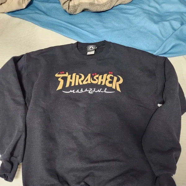[BUNJANG] Thrasher Black Sweatshirt T-Shirt / 트래셔 검정색 맨투맨 티셔츠
