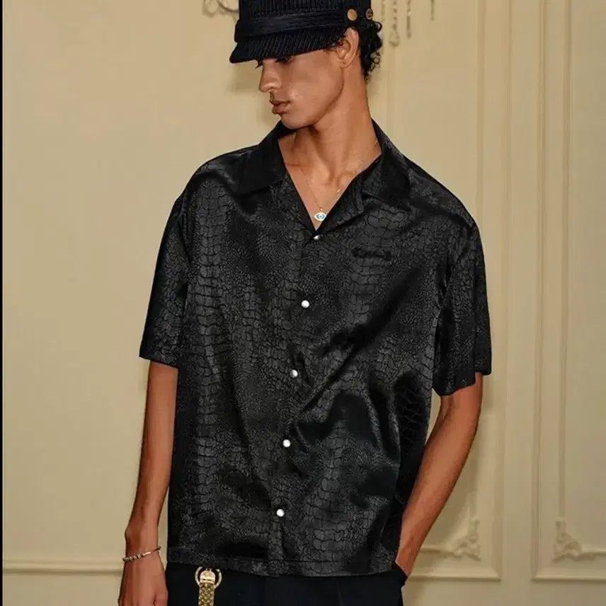 [BUNJANG] Baroque Galleria Black Embossed Snakeskin Silky Shirt / BAROQUE GALLERIA 블랙 엠보싱 뱀피 실키 셔츠