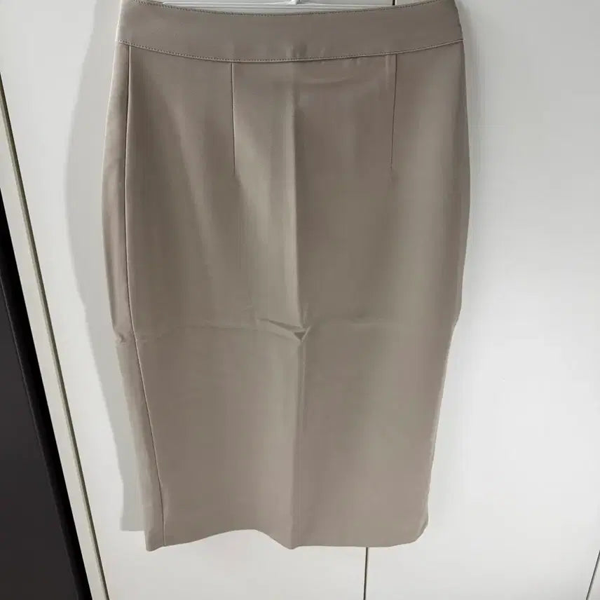 [BUNJANG] Basic Midi Skirt / 도시그리고여자 스커트 새제품 S