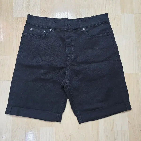 [BUNJANG] COS Black Denim Shorts Size 29 / COS 블랙 데님 반바지 29
