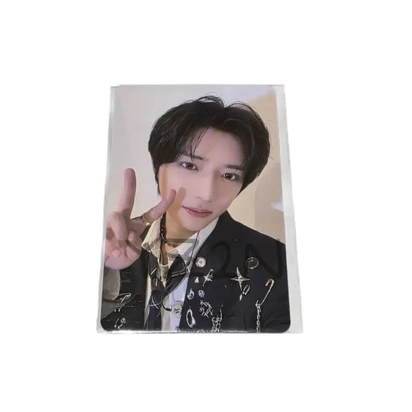 [BUNJANG] TXT Beomgyu Soundwave 2nd Lucky Draw Photocard / (범규) 사운드웨이브 2차 럭드 포카 [투바투 미니8집]