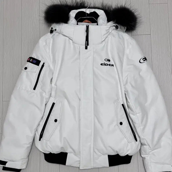 [BUNJANG] Eider Stooky Down Jacket Black Fur White / 아이더 스투키 다운 자켓 블랙퍼