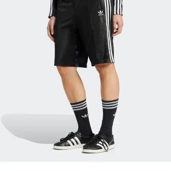[BUNJANG] Adidas Firebird Midi Shorts - Black / 아디다스 파이어버드 미디 숏팬츠 M사이즈