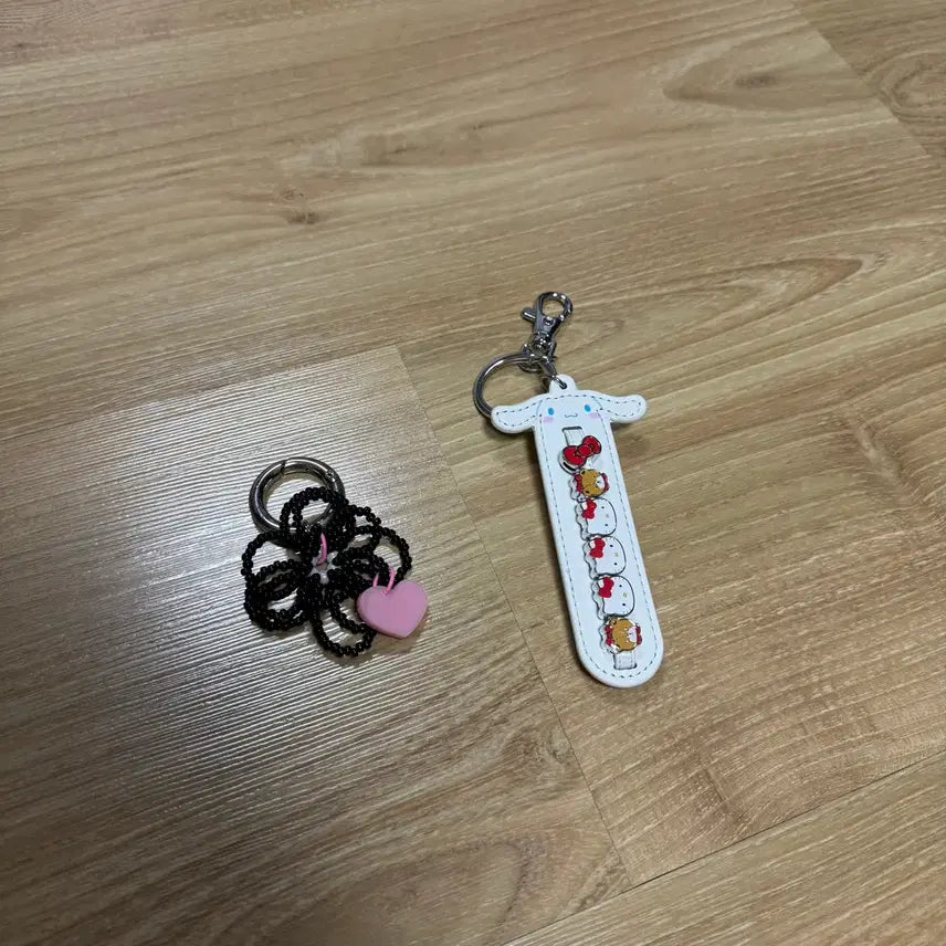 [BUNJANG] Sanrio Cinnamoroll Charm / 러브오낫키링, 산리오정품키링