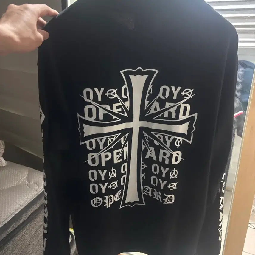 [BUNJANG] OYO OYARD Black Long Sleeve T-Shirt / OYO OYARD 검정색 긴팔 티셔츠