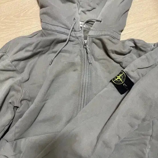 [BUNJANG] Stone Island Hooded Zip-Up Sweatshirt / 스톤아일랜드 후드집업