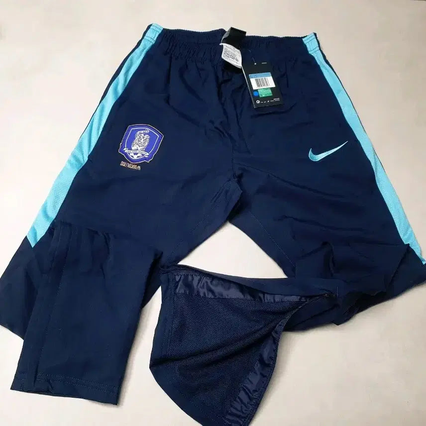 [BUNJANG] Nike South Korea National Team Woven Pants (Men's M) / [M] 16-18 나이키 남성 대한민국 국가대표 우븐 팬츠 새제품 판매