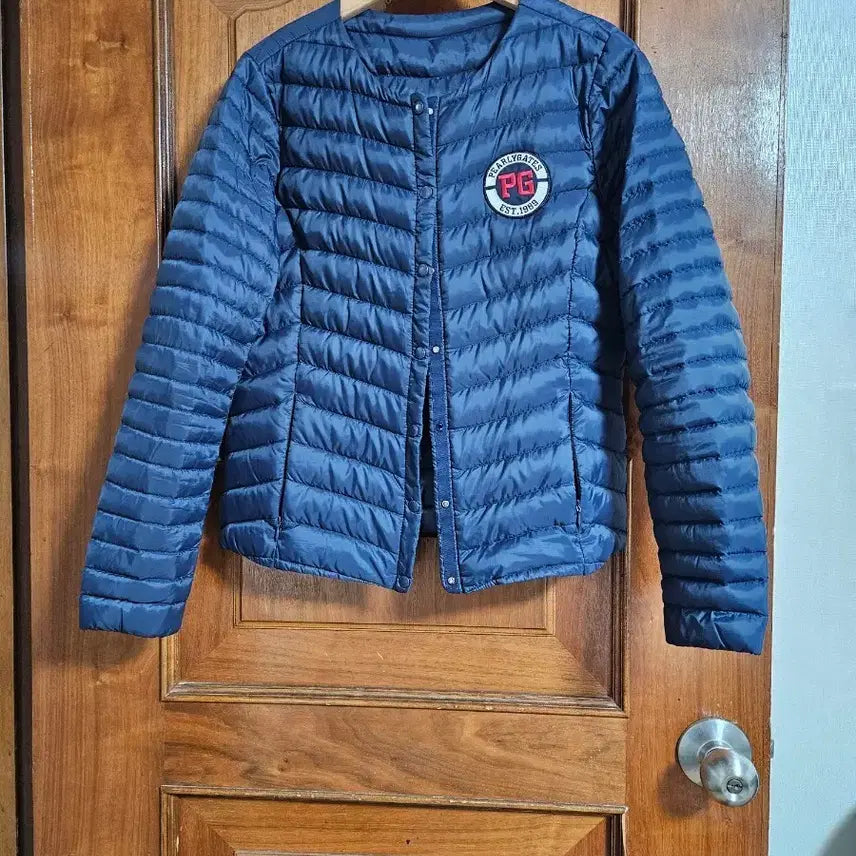 [BUNJANG] Fairly Gates Blue Lightweight Padded Jacket Size 2 / 페어리게이츠 블루 경량 패딩 2사이즈