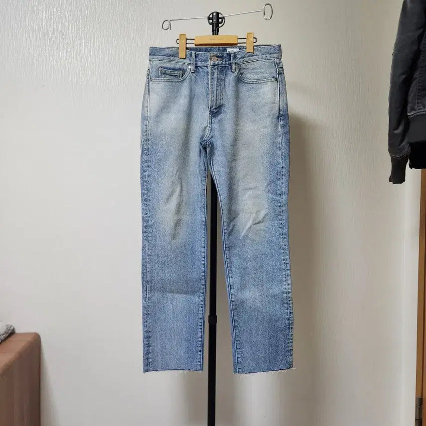 [BUNJANG] Modenaa Light Wash Denim Pants Size 30 / 모드나인 연청 데님 팬츠 30