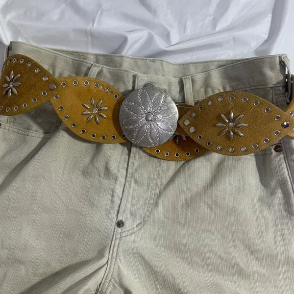 [BUNJANG] Vintage Western Flower Concho Suede Leather Belt / 빈티지 웨스턴 플라워 콘초 스웨이드 레더 벨트