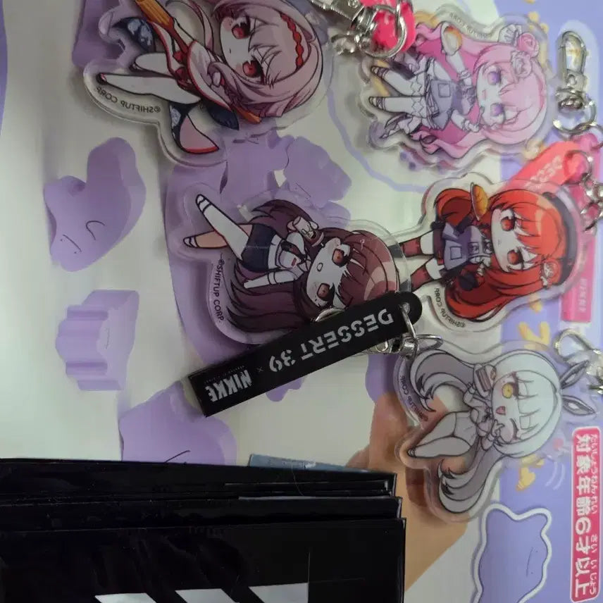 [BUNJANG] Nikke x Dessert 39 Collaboration Acrylic Keychain + Photocard Set (Sealed) / 니케 디저트39 콜라보 아크릴 키링+포카