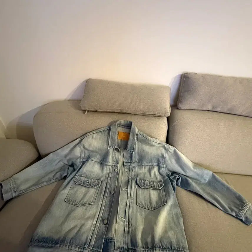 [BUNJANG] Graffpaper Light Wash Denim Jacket 24ss / 그라프페이퍼 연청 데님 자켓 24ss 팝니다~