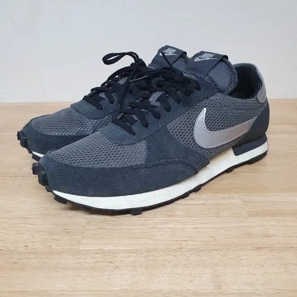 [BUNJANG] Nike Daybreak Type Deep Grey Silver 280mm / 나이키 데이 브레이크 타입 딥 그레이 실버 280mm
