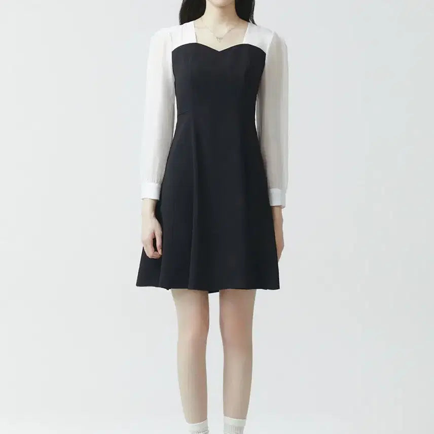 [BUNJANG] 잇미샤 (It Michaa) Color-Blocked Dress / 55) 잇미샤원피스 블랙 하객원피스 배색원피스