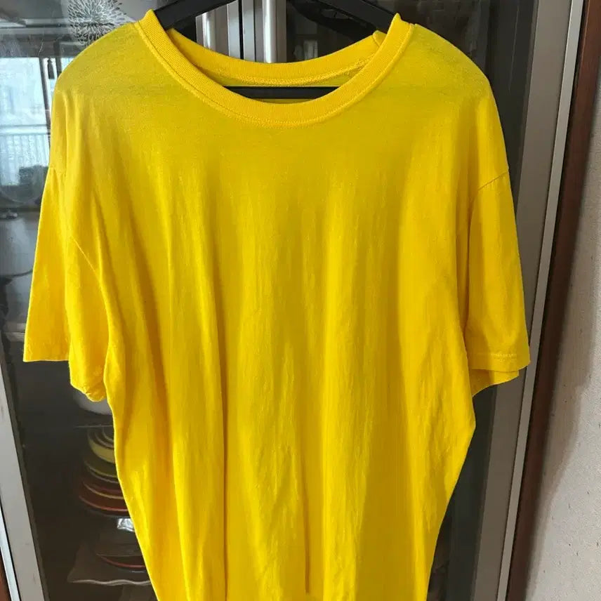 [BUNJANG] Oversized Yellow Short-Sleeve T-Shirt / 노란색 오버핏 반팔티 판매합니다.