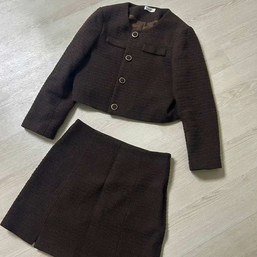 [BUNJANG] Ririncou Tweed Jacket + Skirt Two-Piece Set / 리리앤코 트위드 자켓+치마 투피스세트