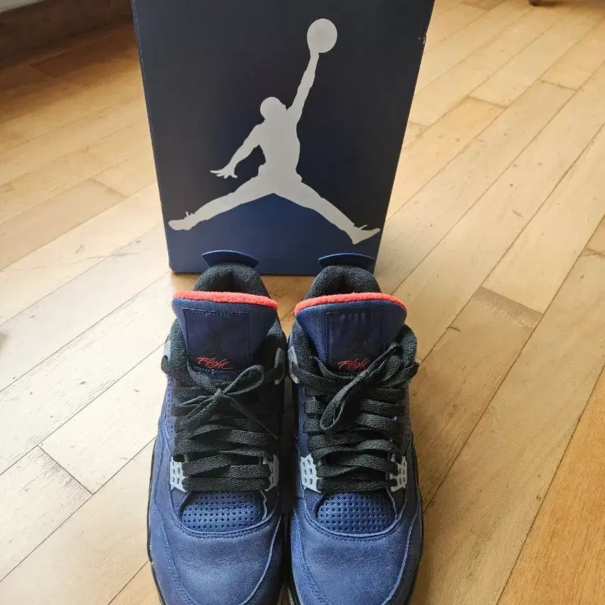 [BUNJANG] Air Jordan 4 Winter Loyal Blue Sneakers / 에어조던4윈터로얄블루(미착용,새상품)
