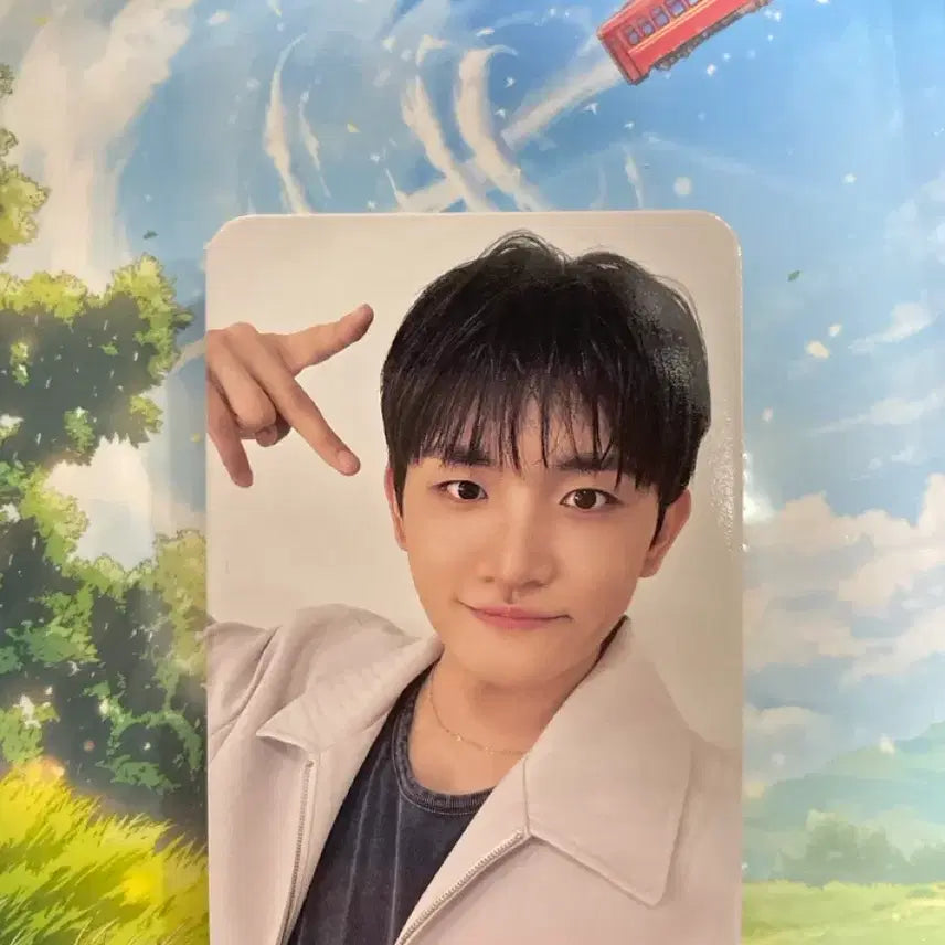 [BUNJANG] Lucy Childish Lucky Draw Ver. Photocard Set / 루시 Childish 후즈팬 영통ver 원상 분철