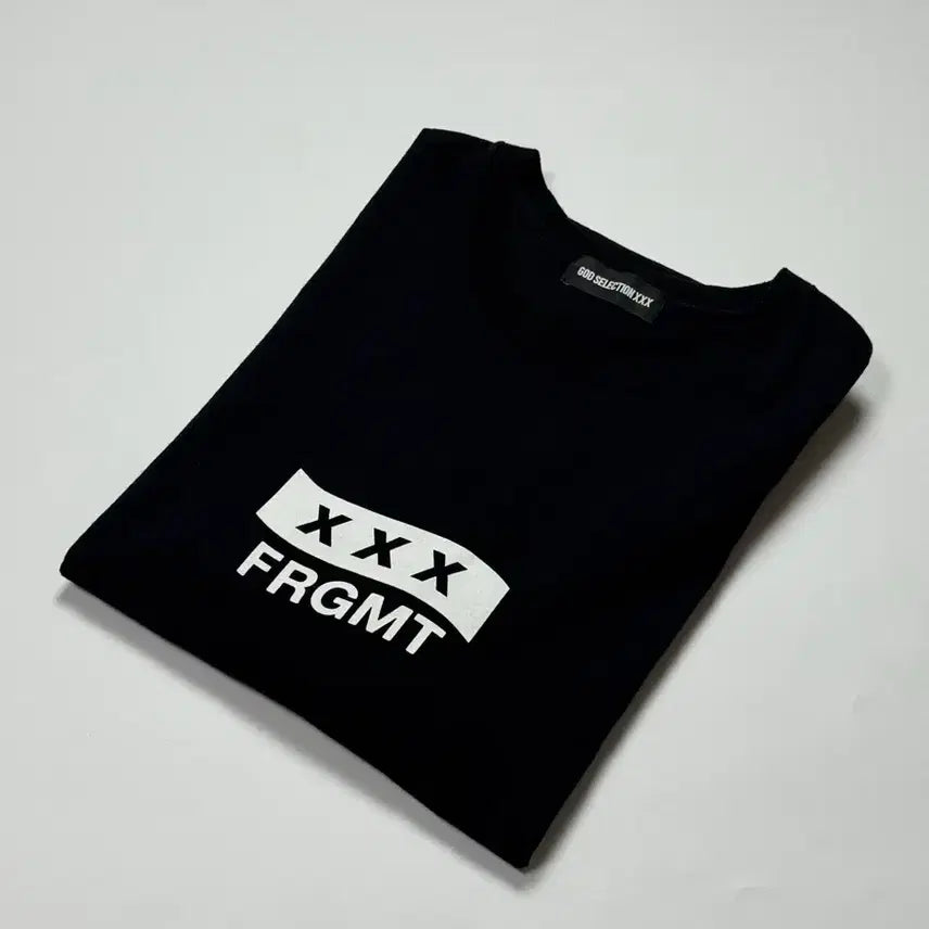 [BUNJANG] Fragment Design x God Selection XXX 12th Anniversary T-Shirt XL / 갓 셀렉션 X 프라그먼트 디자인 12주년 기념 반팔 티셔츠 XL