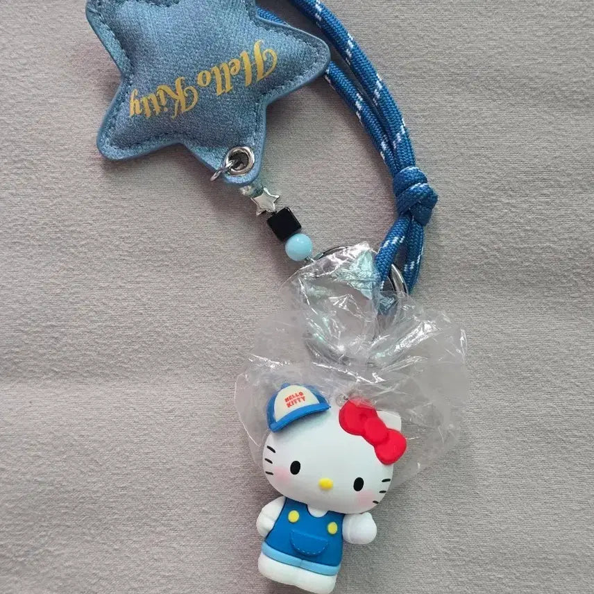 [BUNJANG] Hello Kitty Denim Figure Keychain / 헬로키티 데님 피규어 키링