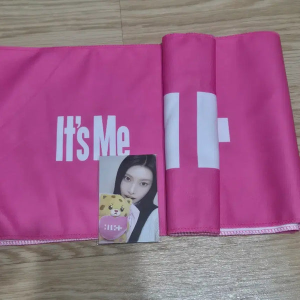 [BUNJANG] ILLIT 'It's Me' Slogan + DIA:LIT Yoona Photocard / 아일릿 잇츠미 슬로건+디어릿 윤아포카