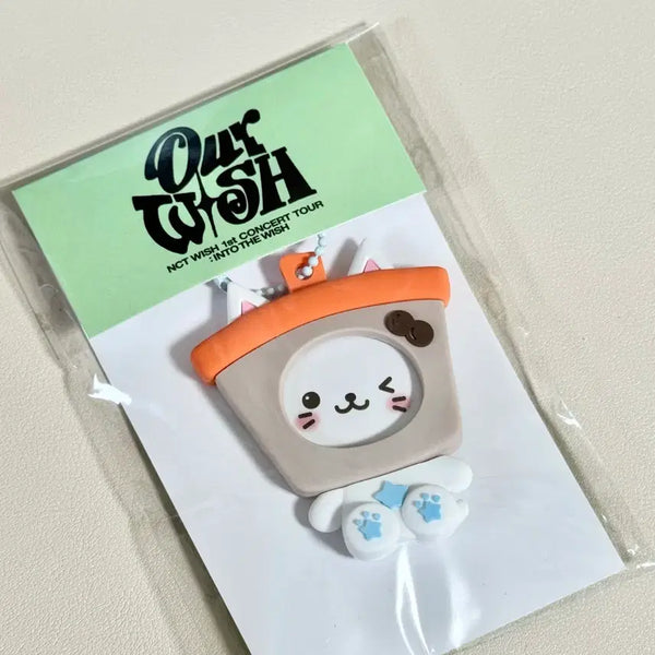 [BUNJANG] Our Wish Yushi Pin Button Holder Sealed / 아워위시 엠디 유우시 핀버튼 홀더 미개봉 원가이하양도