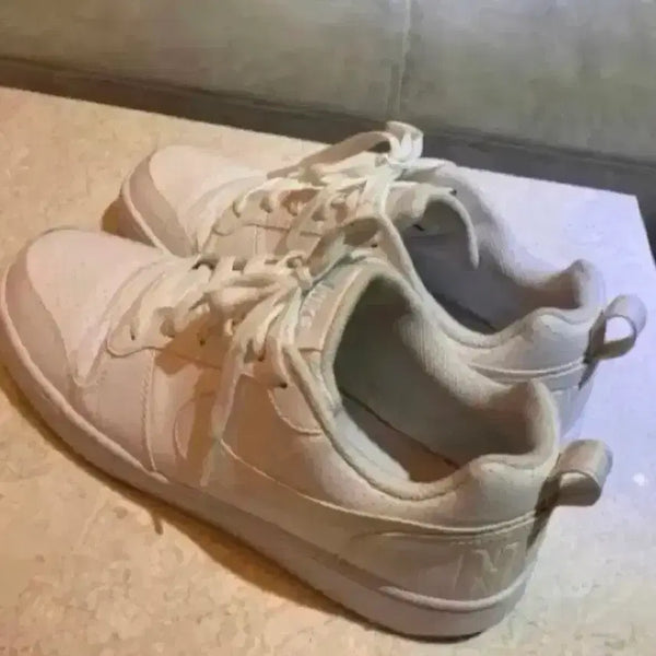 [BUNJANG] Nike Air Force 1 Low Men's Shoes (Size 270) / 나이키 레어템 로우 남성 신발 사이즈270