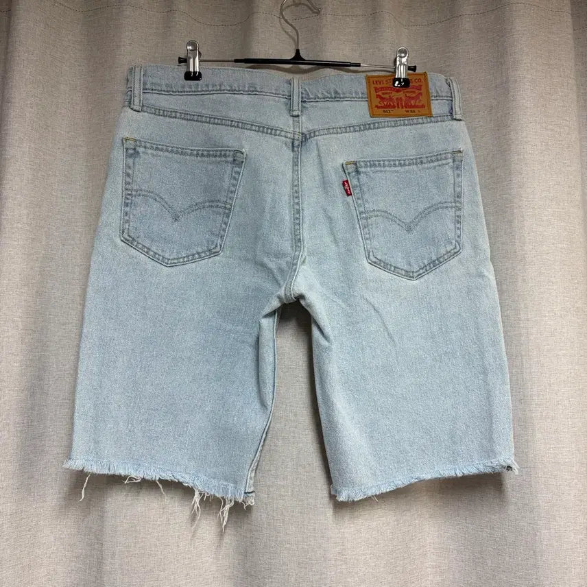 [BUNJANG] Levi's 511 Light Wash Denim Cut-off Shorts W33 / 리바이스 511 연청 데님 하프팬츠 W33