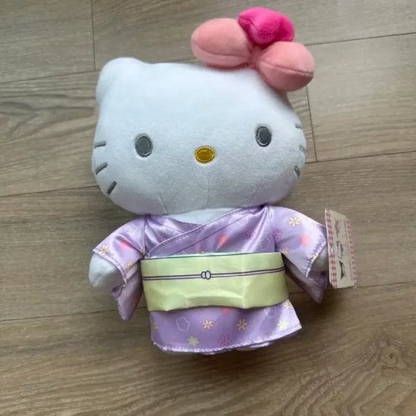 [BUNJANG] Hello Kitty Kimono Plush Doll / 헬로키티 기모노 봉제인형