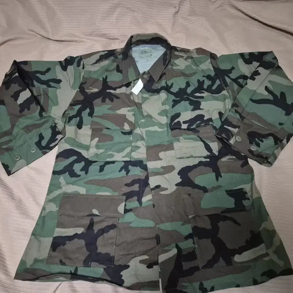 [BUNJANG] US Military Woodland Pattern Field Jacket LR Size (110) / 미군 우드랜드 상의 LR 110 사이즈