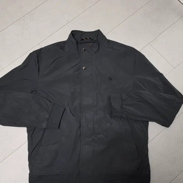 [BUNJANG] Brooks Brothers Black Bomber Jacket Windbreaker M (95-100) / 브룩스 브라더스 블랙 봄버 자켓 바람막이 윈드브레이커 M 95-100